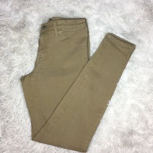 Khaki Jeans